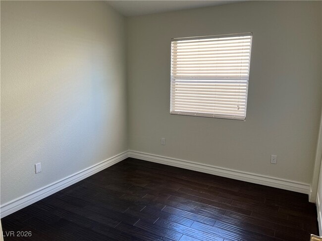 Building Photo - 7987 Lone Jogger