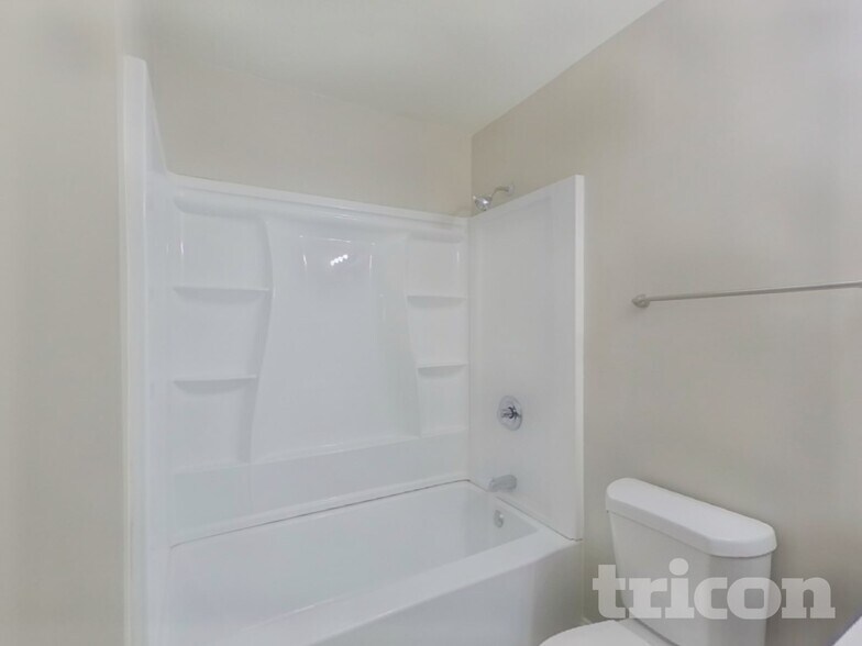 Building Photo - 1252 Polk St