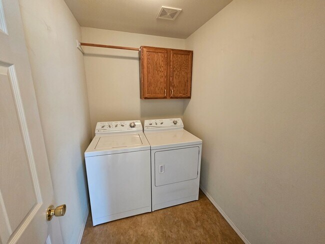 Building Photo - Beautiful Home In Greenacres