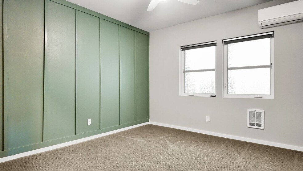 Building Photo - 4233 S Lucile St