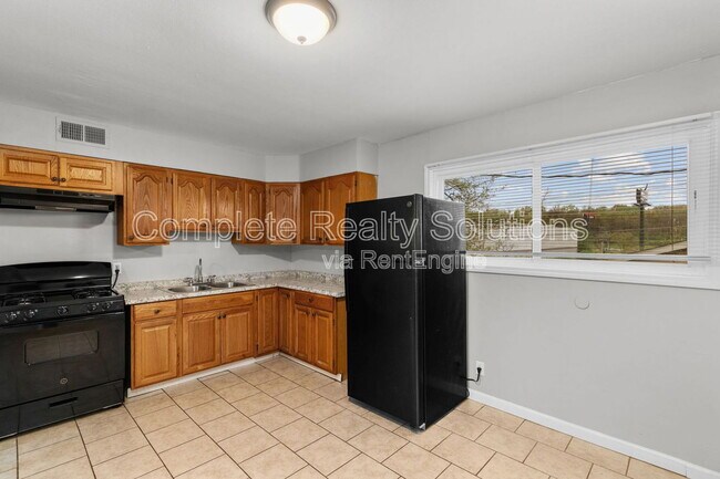 Building Photo - 3429 Ranch Ln