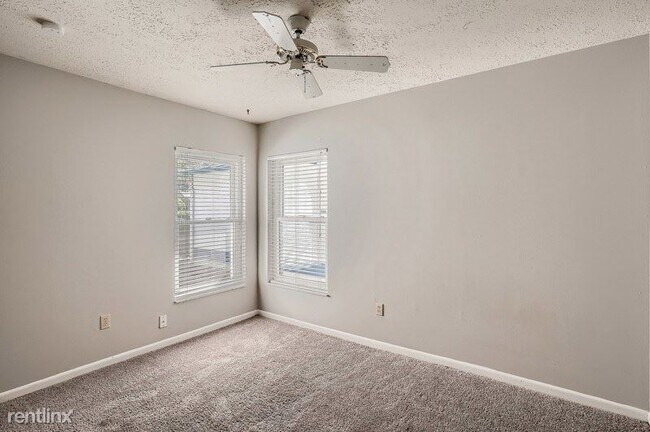 Building Photo - 4 br, 2 bath House - 15908 Country Place