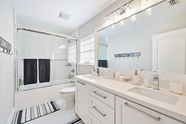 Building Photo - 8307 Quail Meadow Way