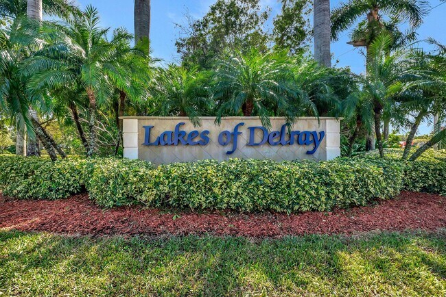 Building Photo - 15217 Lakes of Delray Blvd