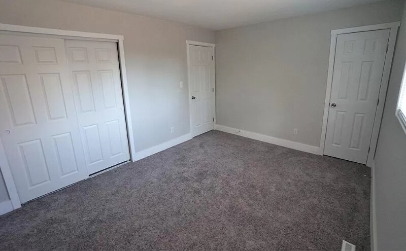 Building Photo - 3575 Ironwood Pl