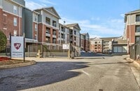 Building Photo - Furnished 3 bed, 3 bath Houndstooth Condo available Fall 26