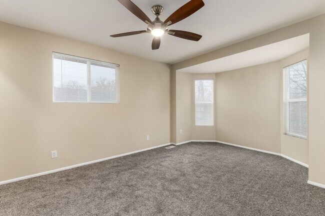 Building Photo - 3848 S 400 E