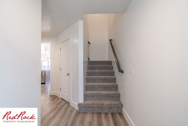 Building Photo - Stand Alone 4 Bedroom Corner Unit.