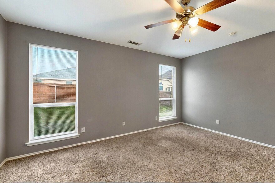 Building Photo - 9533 Willow Branch Way