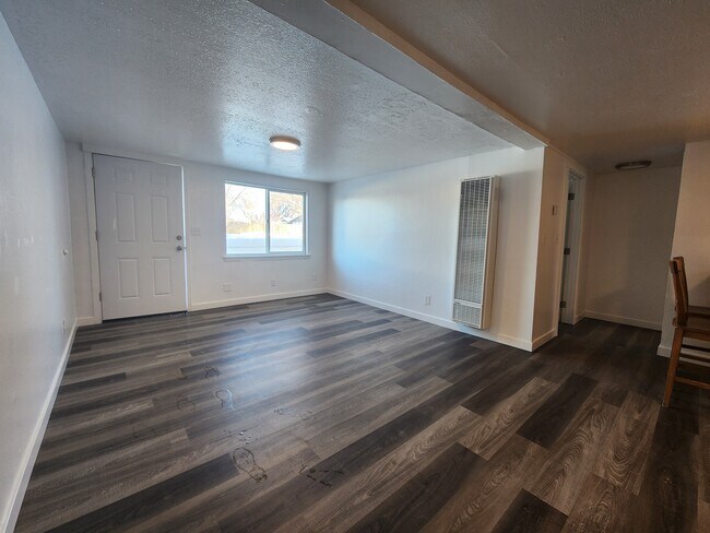 Building Photo - Harris Apartments