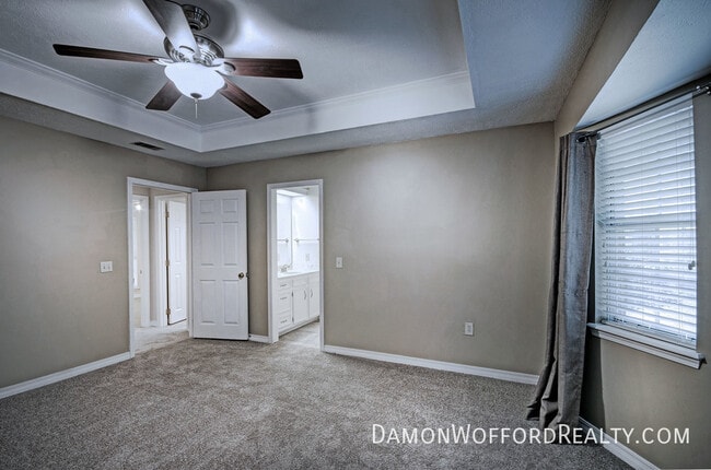 Building Photo - 502 Pelahatchie Shore Dr