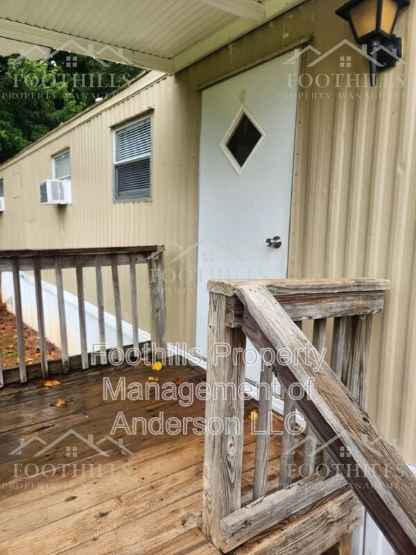 Building Photo - 107 McFarlin Way