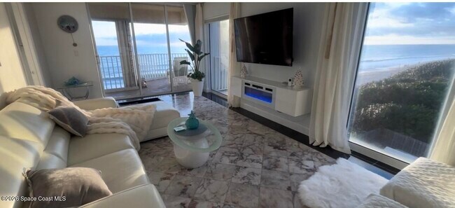 Building Photo - 2225 Florida A1A