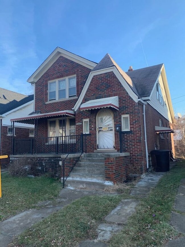 Building Photo - 15340 Hartwell St