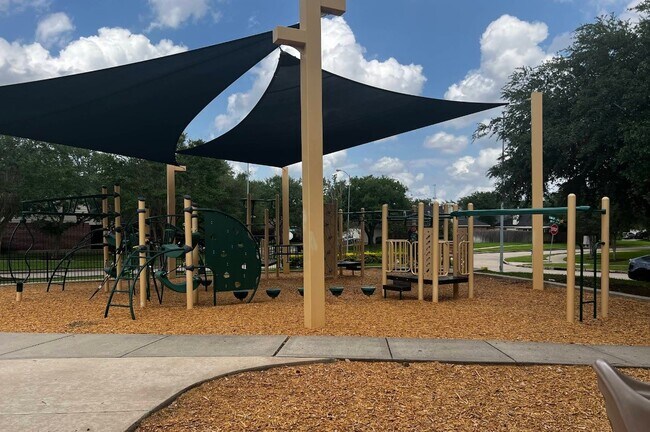 Building Photo - 4927 Grapevine Lake Ct