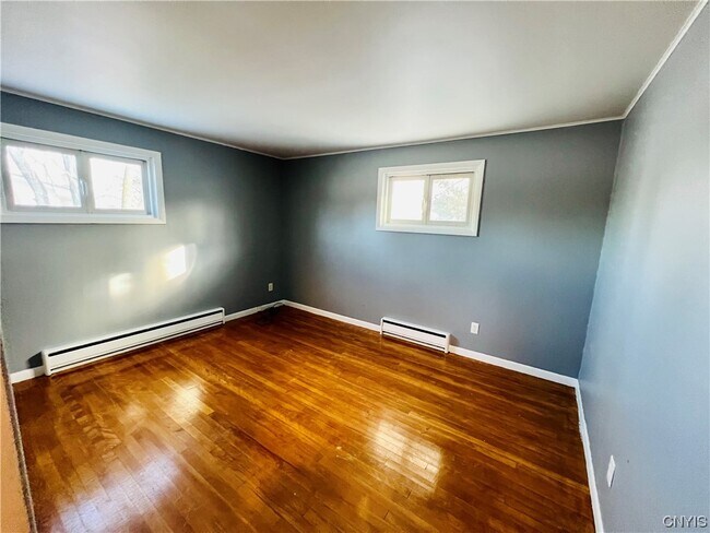 Building Photo - 24280 State Rte 971V