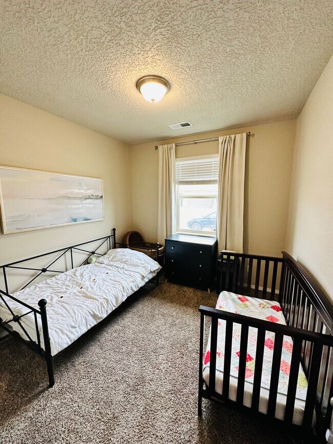 Building Photo - STUNNING Back yard!  Level II EV Charger!