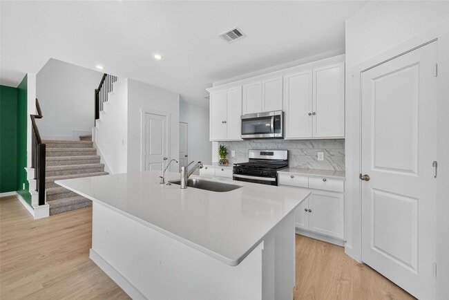 Building Photo - 30611 Castle Cove Dr