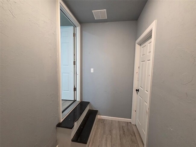 Building Photo - 2333 NW 50th St