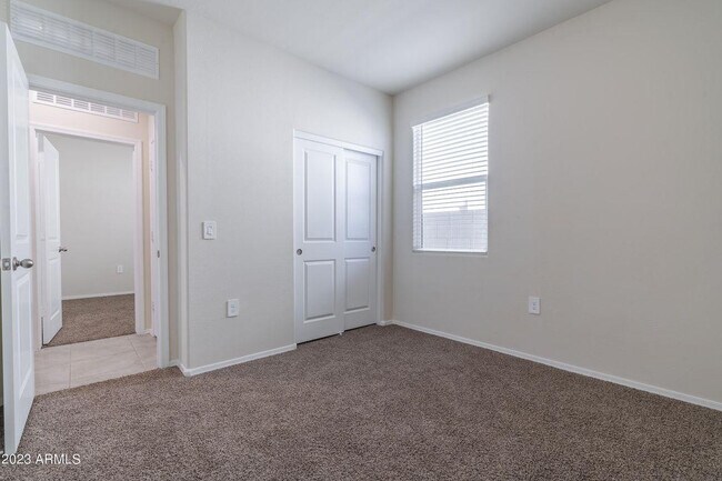 Building Photo - 5206 Gummite Dr