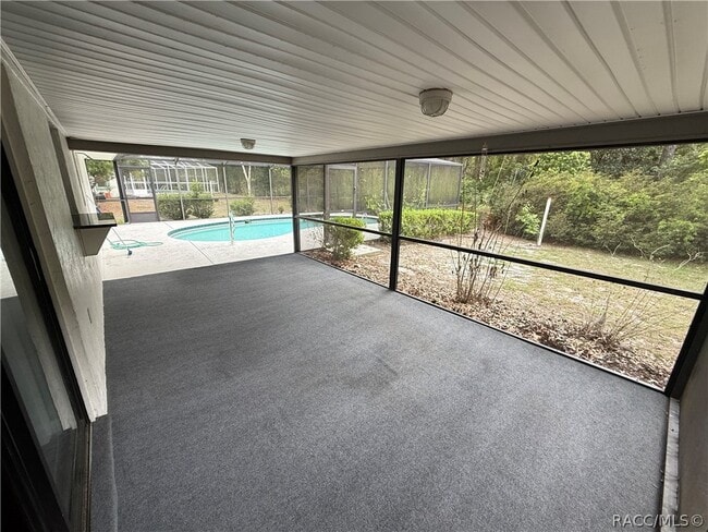 Building Photo - 19 Boxelder Ct