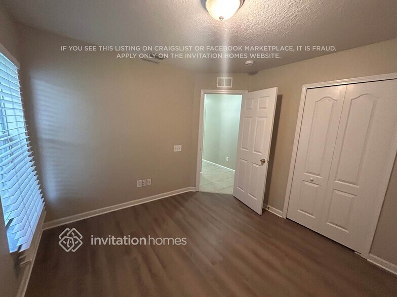 Building Photo - 11632 Tropical Isle Ln