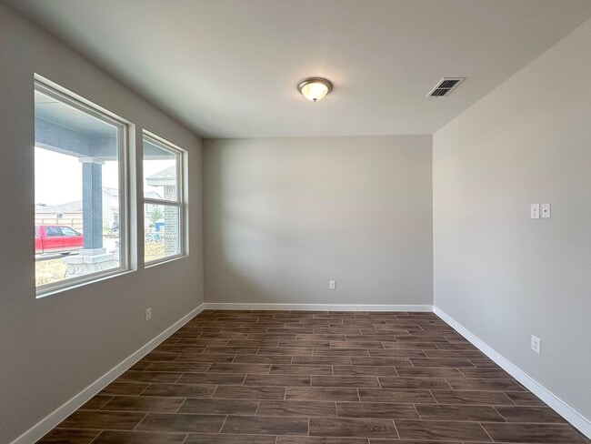 Building Photo - Newly constructed 4bd Home in Villas San A...