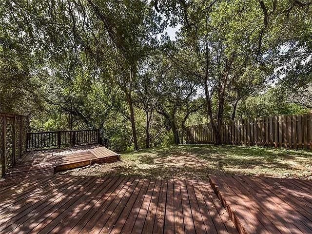 Building Photo - 312 Sailmaster St