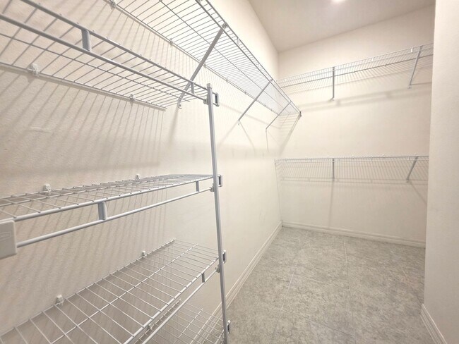 Building Photo - Vero Beach Rentals. Vero Beach Rent, LLC and Property Management Company