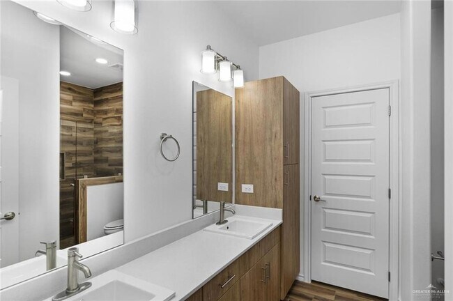 Building Photo - 1804 Unity Dr