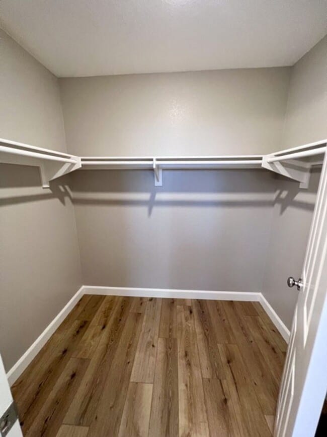 Building Photo - 3 Bedroom SINGLE STORY home located in Murrieta for LEASE!