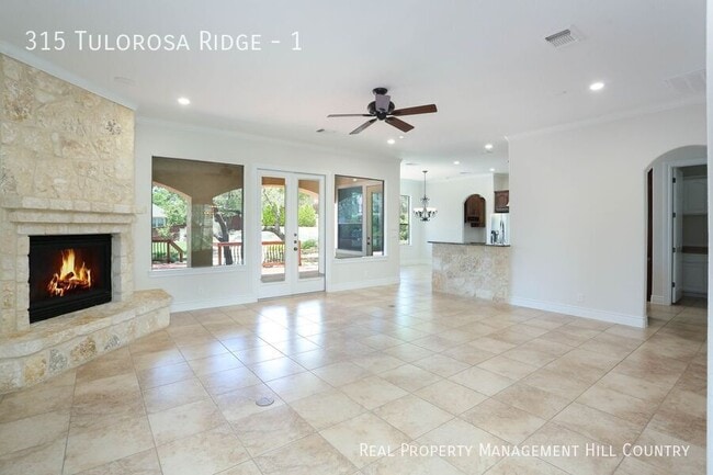 Building Photo - 315 Tulorosa Ridge