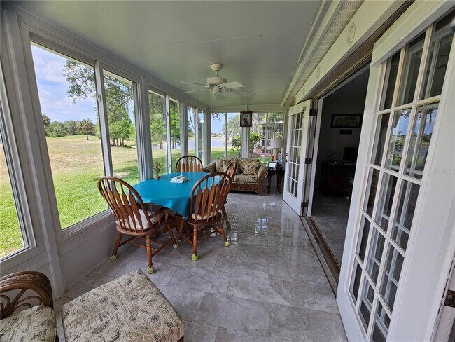 Building Photo - 2038 Grantham Greens Dr