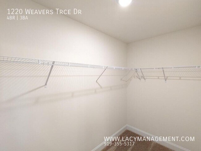 Building Photo - 1220 Weavers Trce Dr