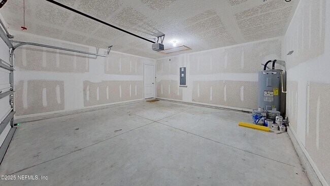 Building Photo - 5471 Hollow Birch Dr