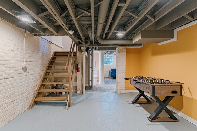 Building Photo - 11323 Hessler Rd