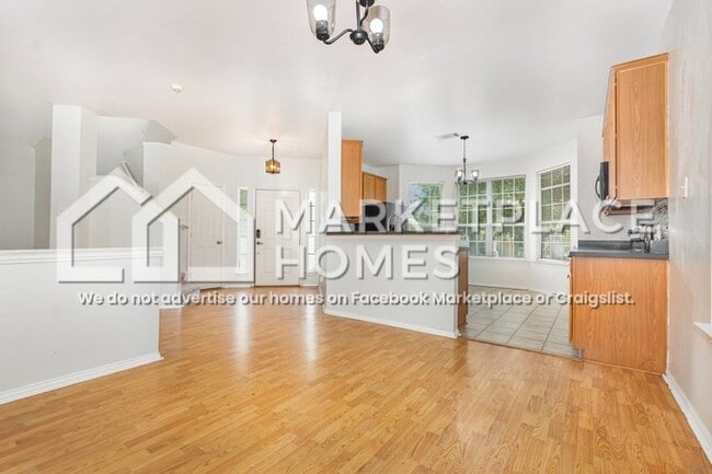 Building Photo - 10329 Nantucket Dr