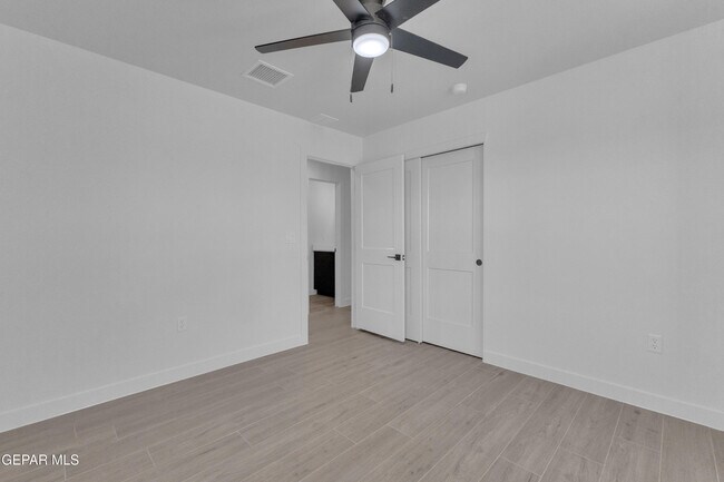 Building Photo - 5981 Ruidoso Downs St