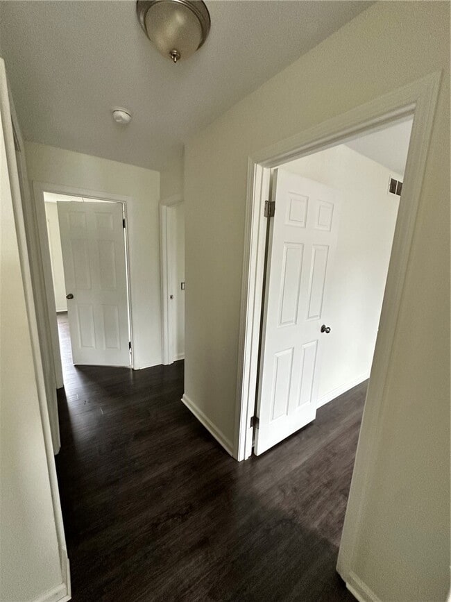 Building Photo - 6437 Sterling Cir
