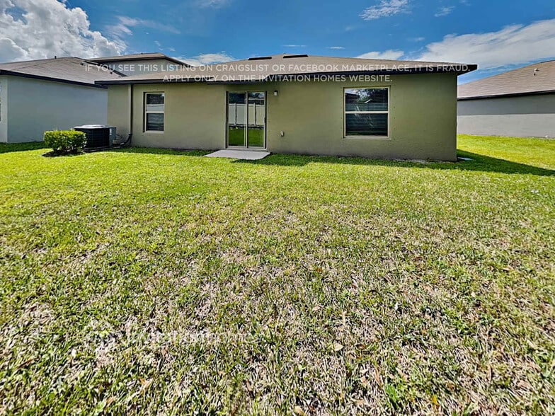 Building Photo - 1524 Blue Rose Dr