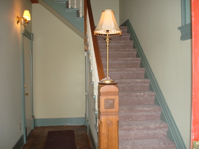 Building Photo - 608 N I St