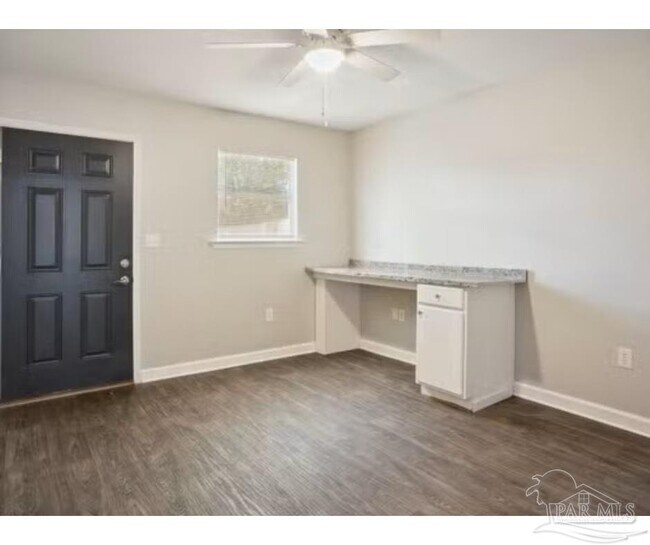 Building Photo - 918 Fremont Ave