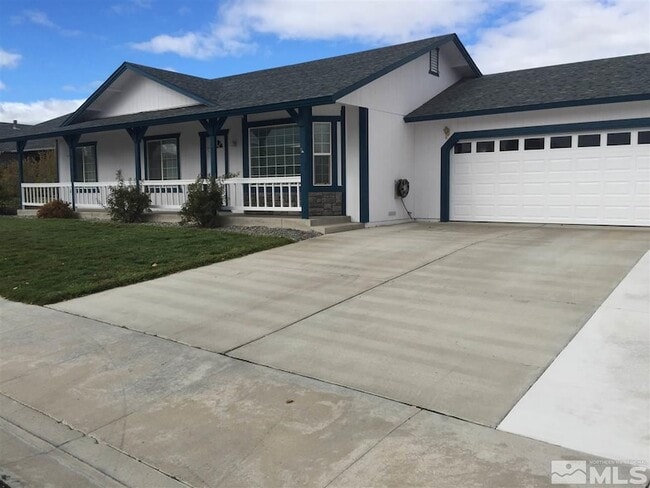 Building Photo - 1015 Mercedes Dr