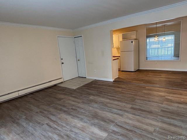 Building Photo - 417 Parkdale Ave