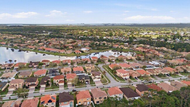 Building Photo - 5601 Spanish River Rd