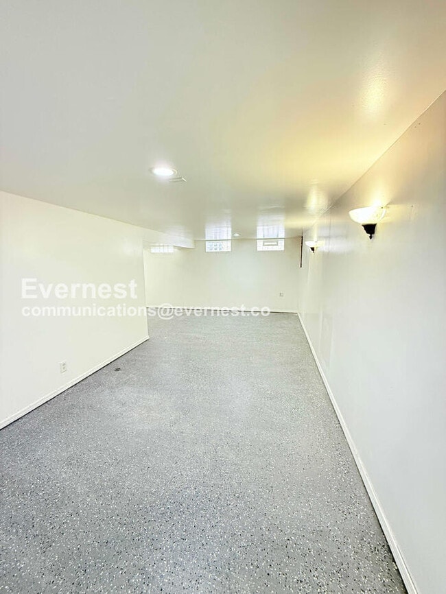 Building Photo - 23569 Stewart Ave