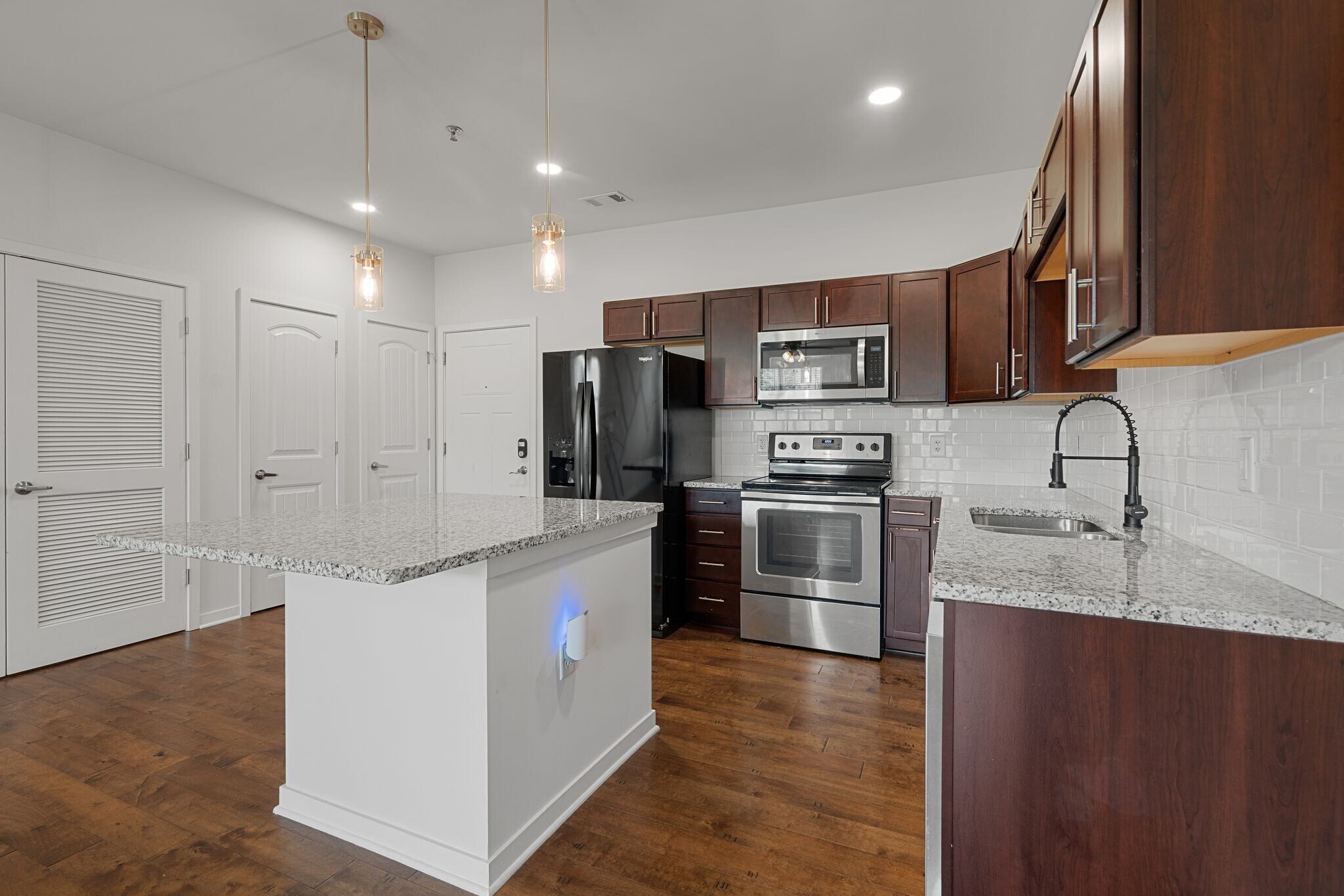Building Photo - 1118 Litton Ave