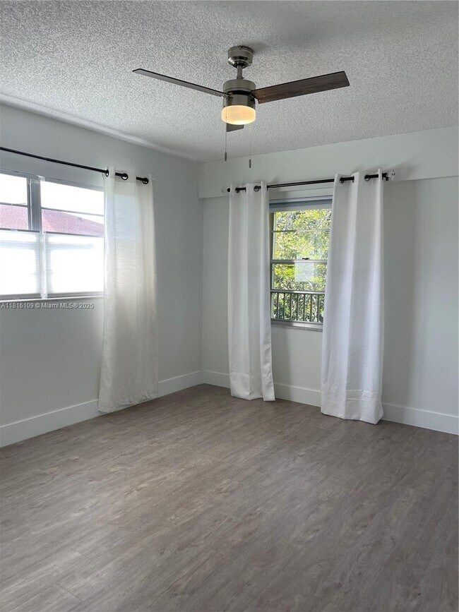 Building Photo - 150 SW 134th Way