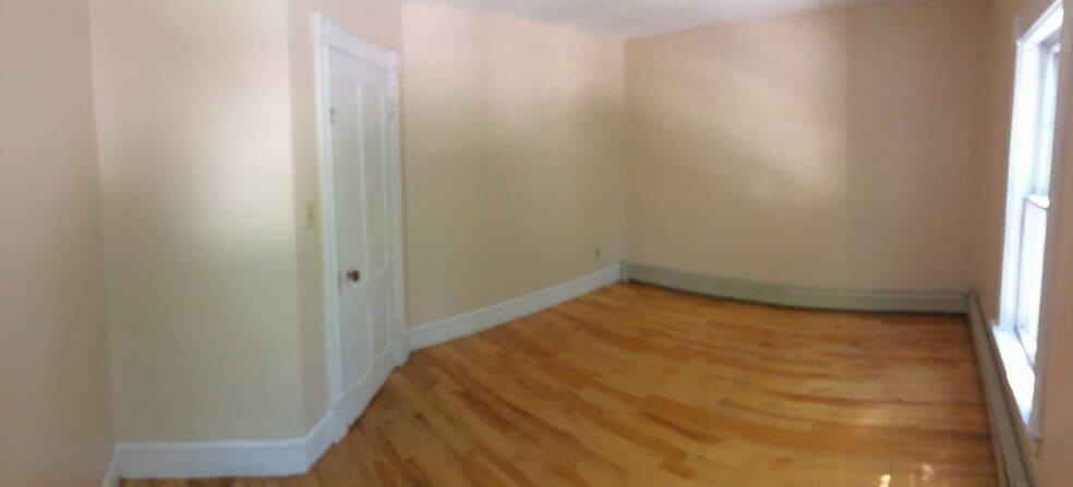2nd fl bdrm - 16 Booth St