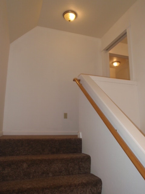 Building Photo - 1229 Van Buren St